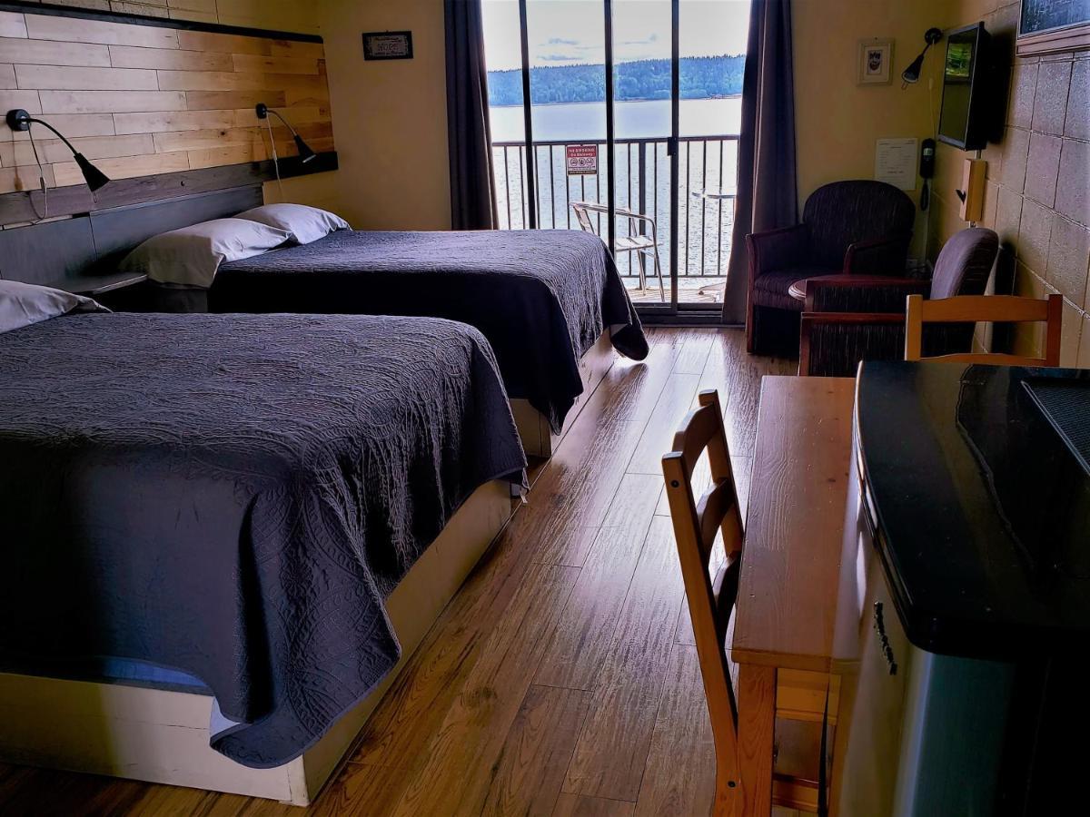 Above Tide Motel Campbell River Εξωτερικό φωτογραφία