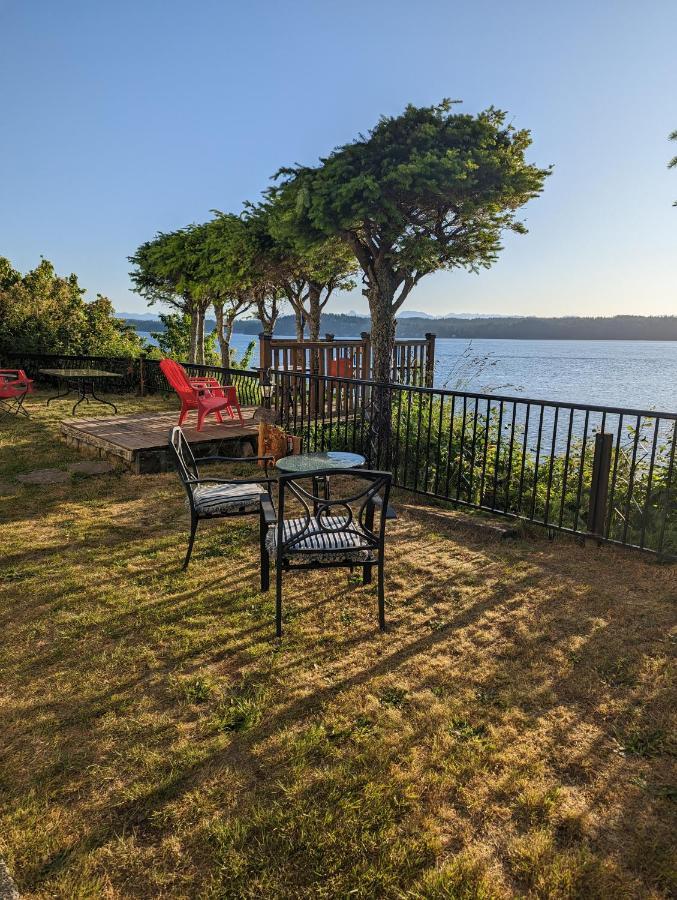 Above Tide Motel Campbell River Εξωτερικό φωτογραφία