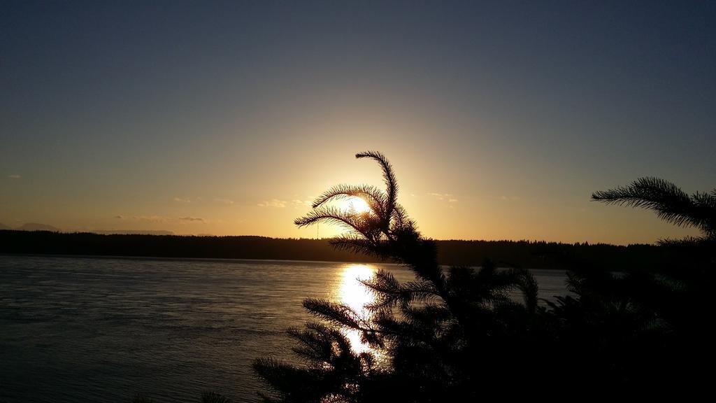 Above Tide Motel Campbell River Δωμάτιο φωτογραφία