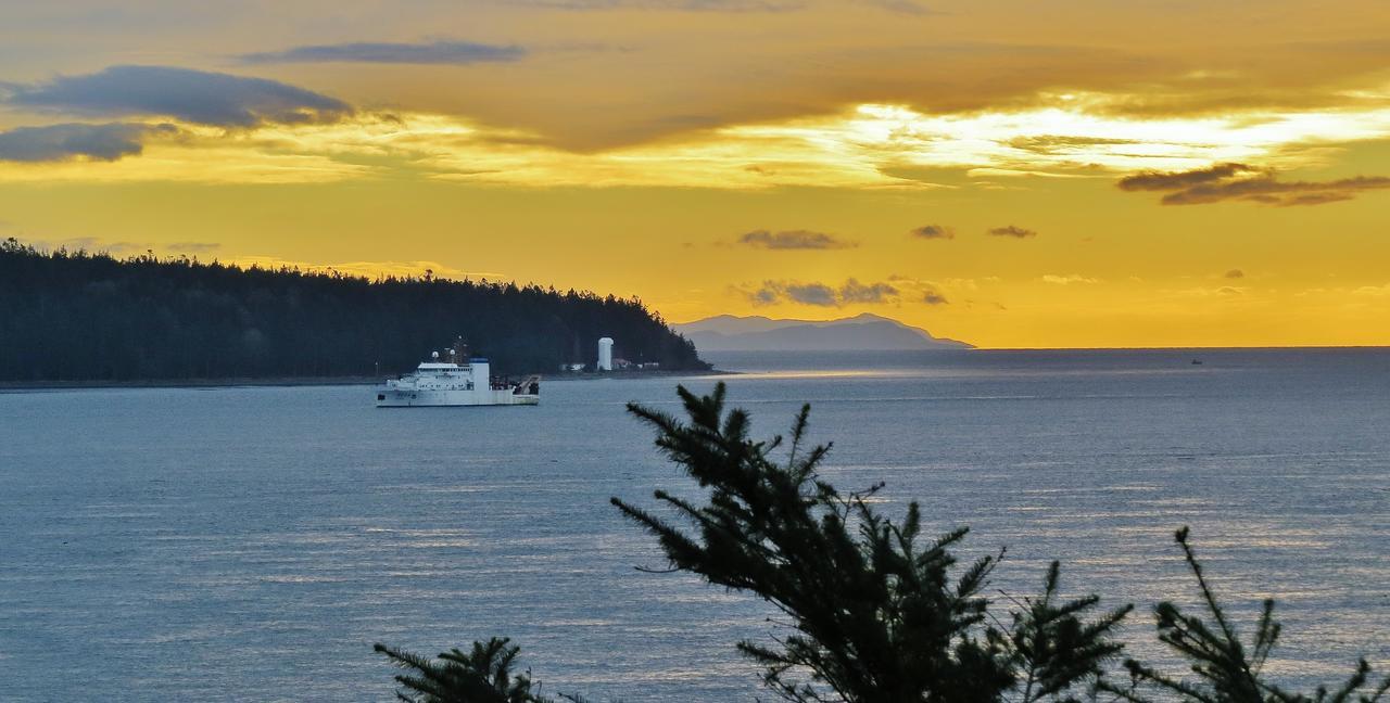 Above Tide Motel Campbell River Εξωτερικό φωτογραφία