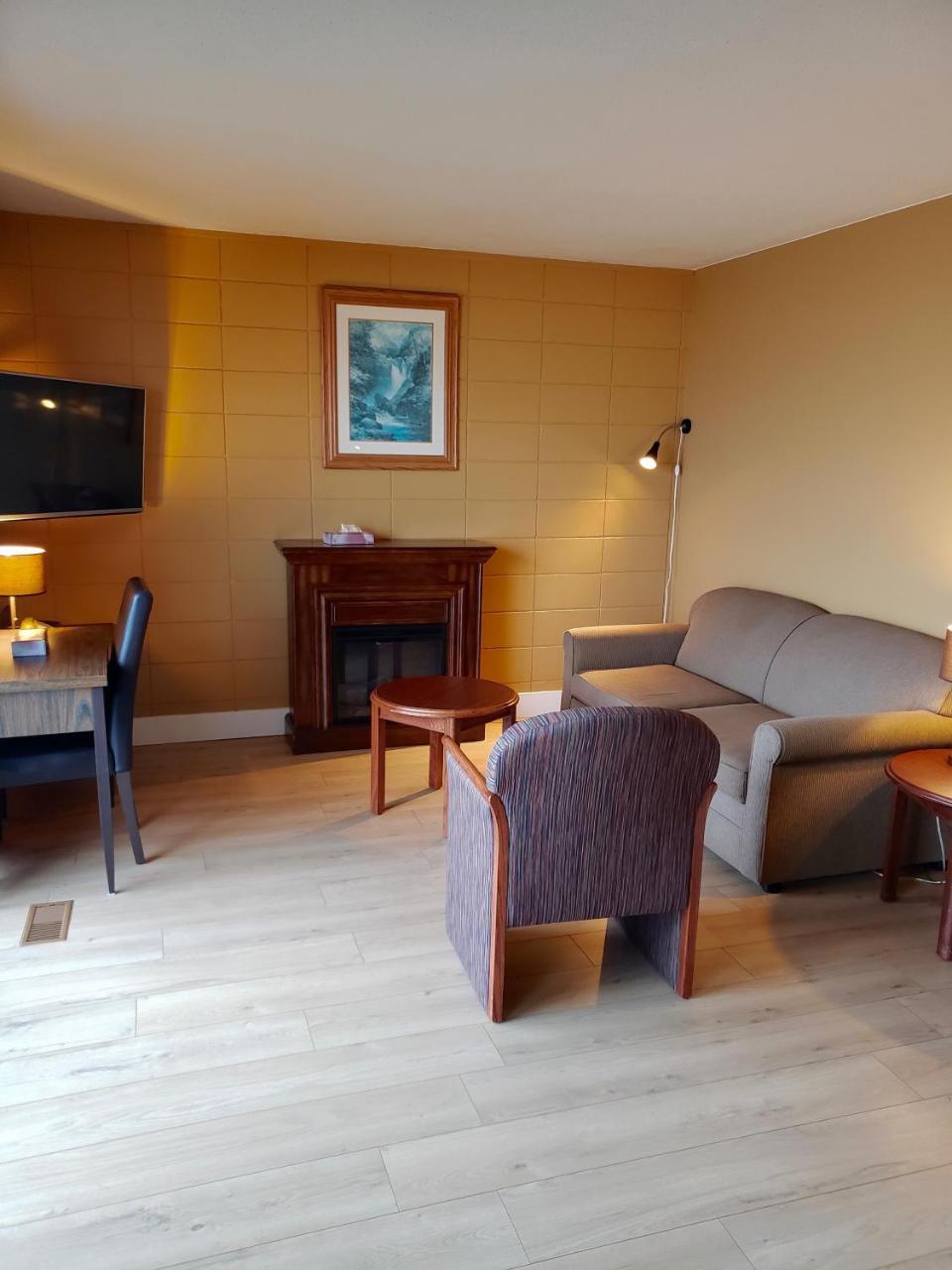 Above Tide Motel Campbell River Εξωτερικό φωτογραφία